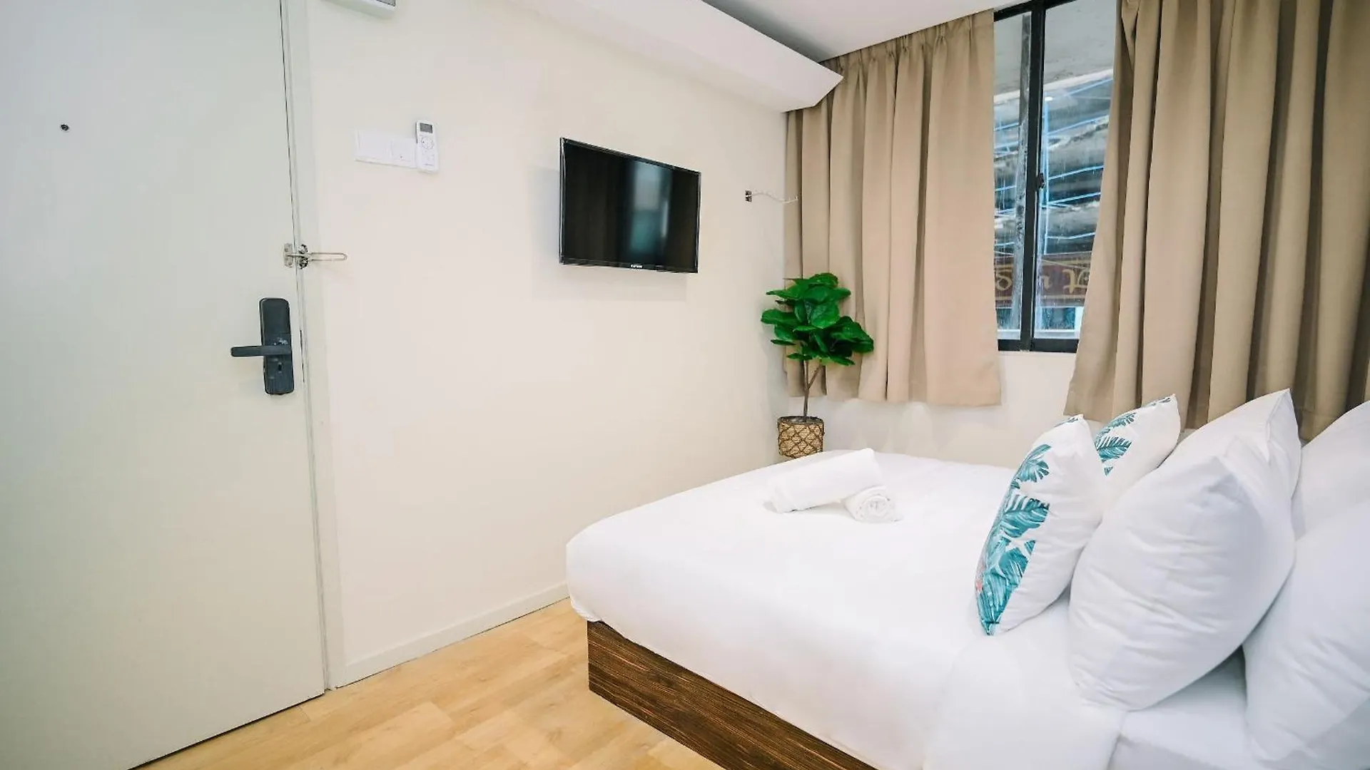 Swing & Pillows - 83 Hotel Bukit Bintang Kl Kuala Lumpur